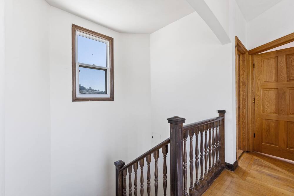 Photo of Others in Mount Davidson Manor