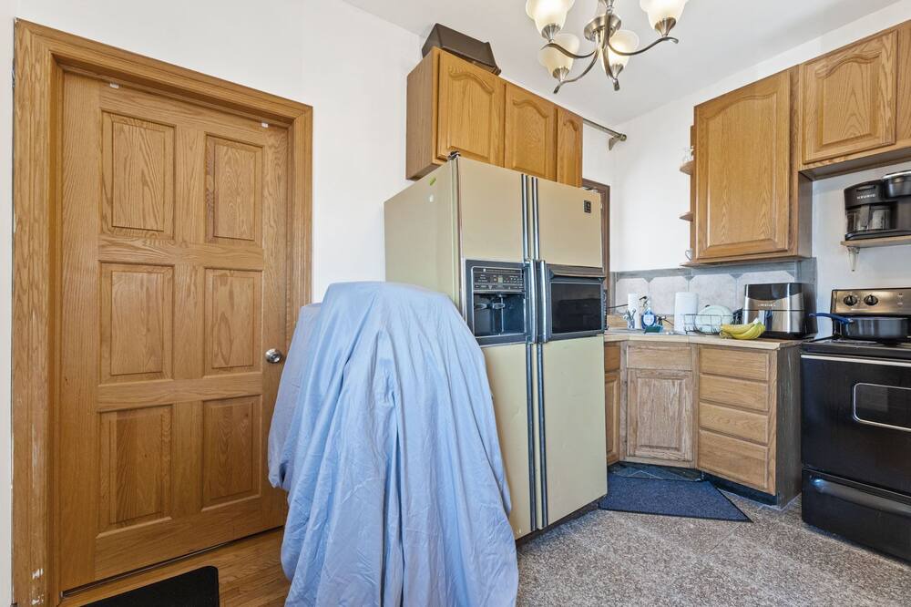 Photo of Others in Mount Davidson Manor