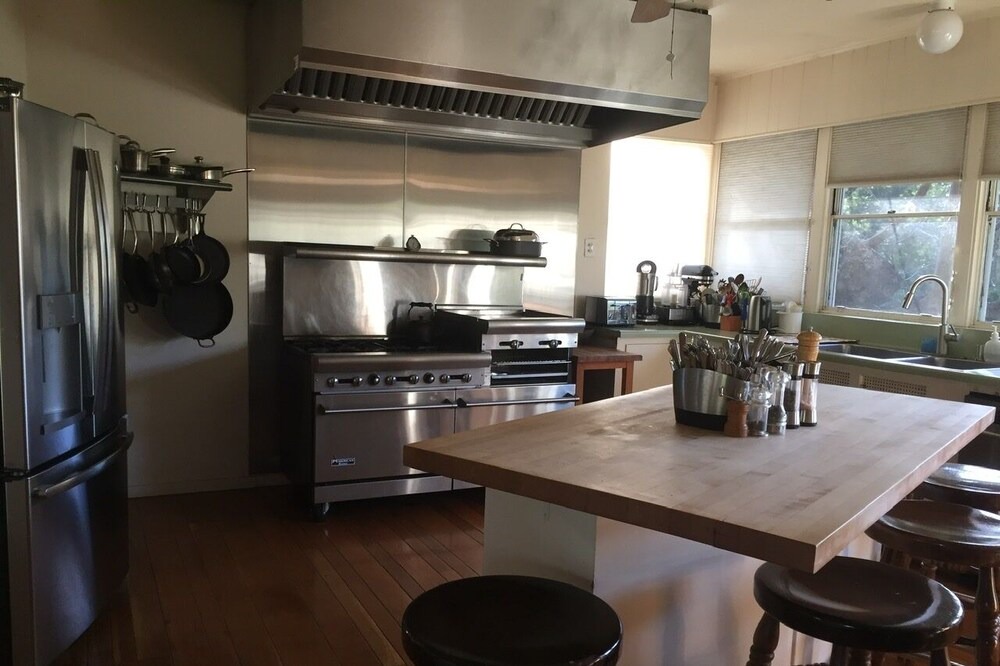 Photo of Kitchen in St. Helena