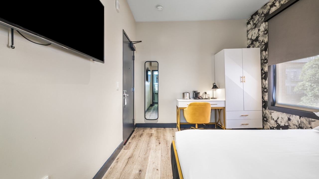 Photo of Bedroom in Little Saigon