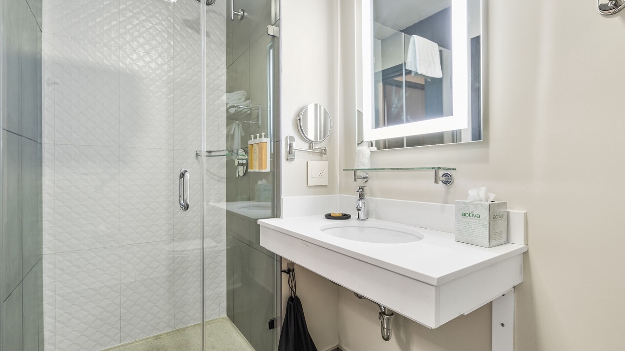 Photo of Bathroom in Little Saigon