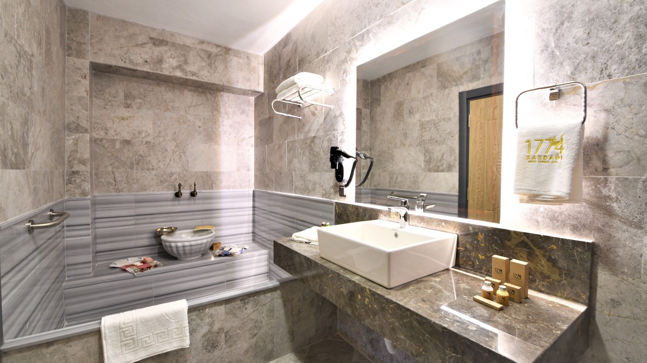 Photo of Bathroom in Gure