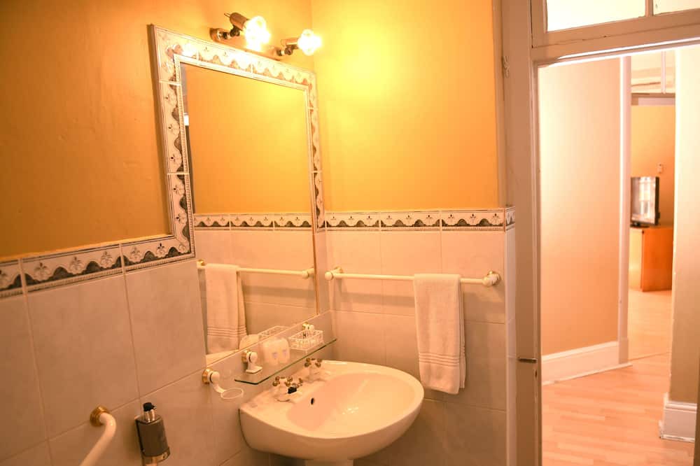 Photo of Bathroom in Sunnyside