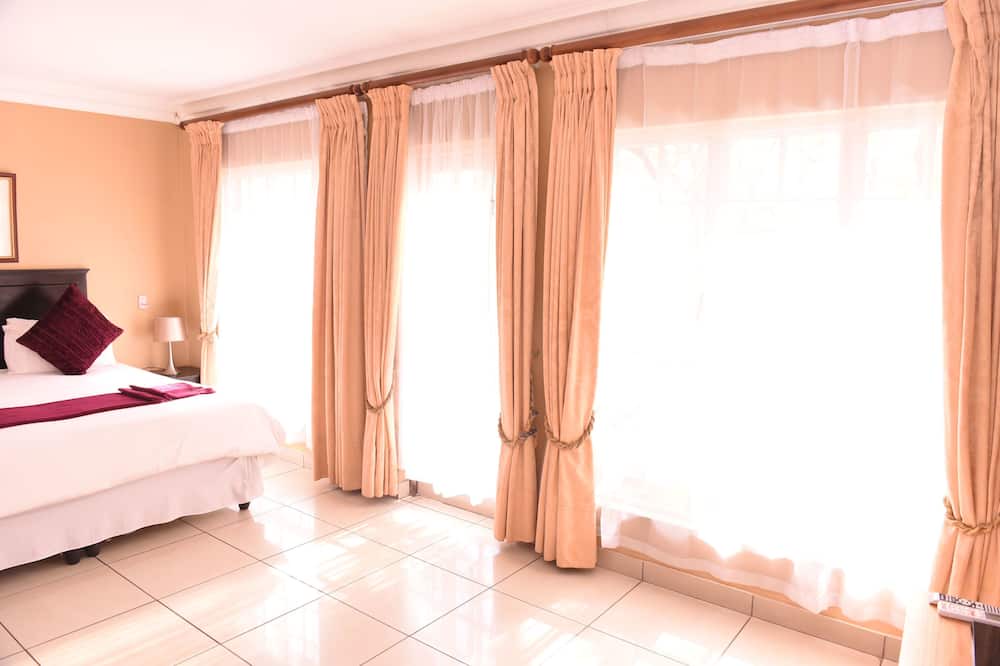 Photo of Bedroom in Sunnyside