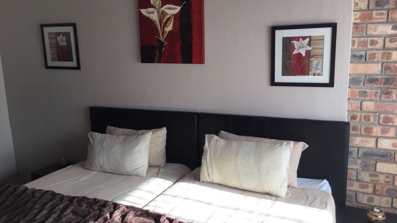 Photo of Bedroom in Port Elizabeth