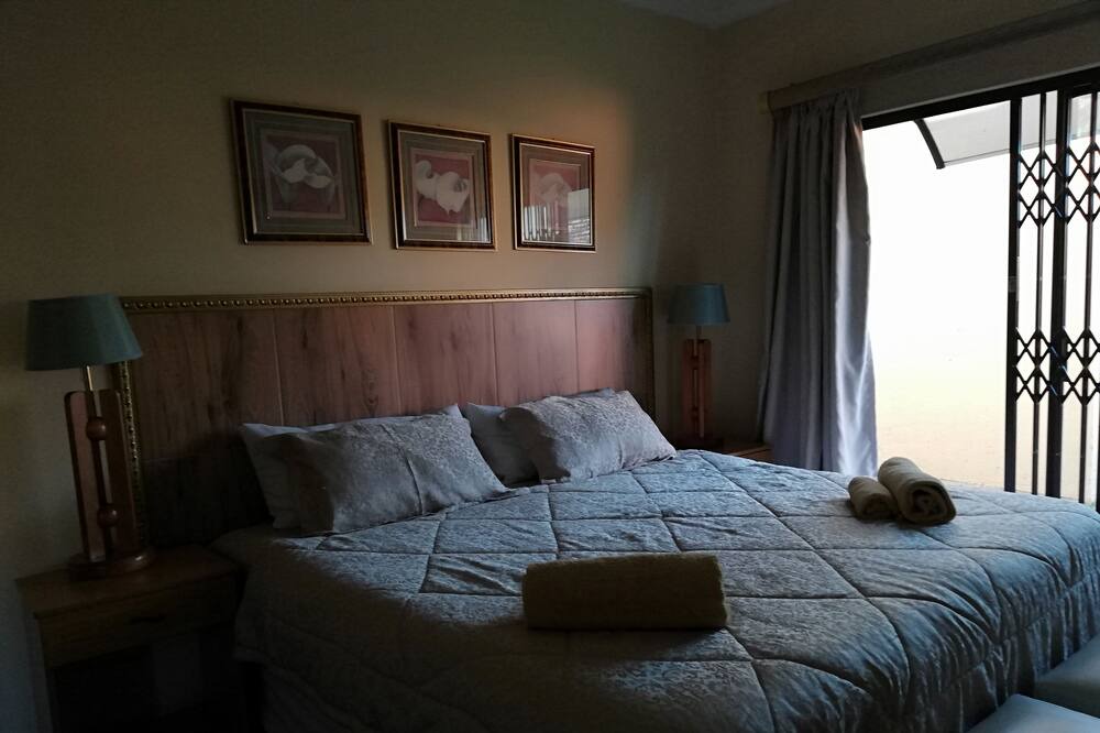 Photo of Bedroom in Mmabatho