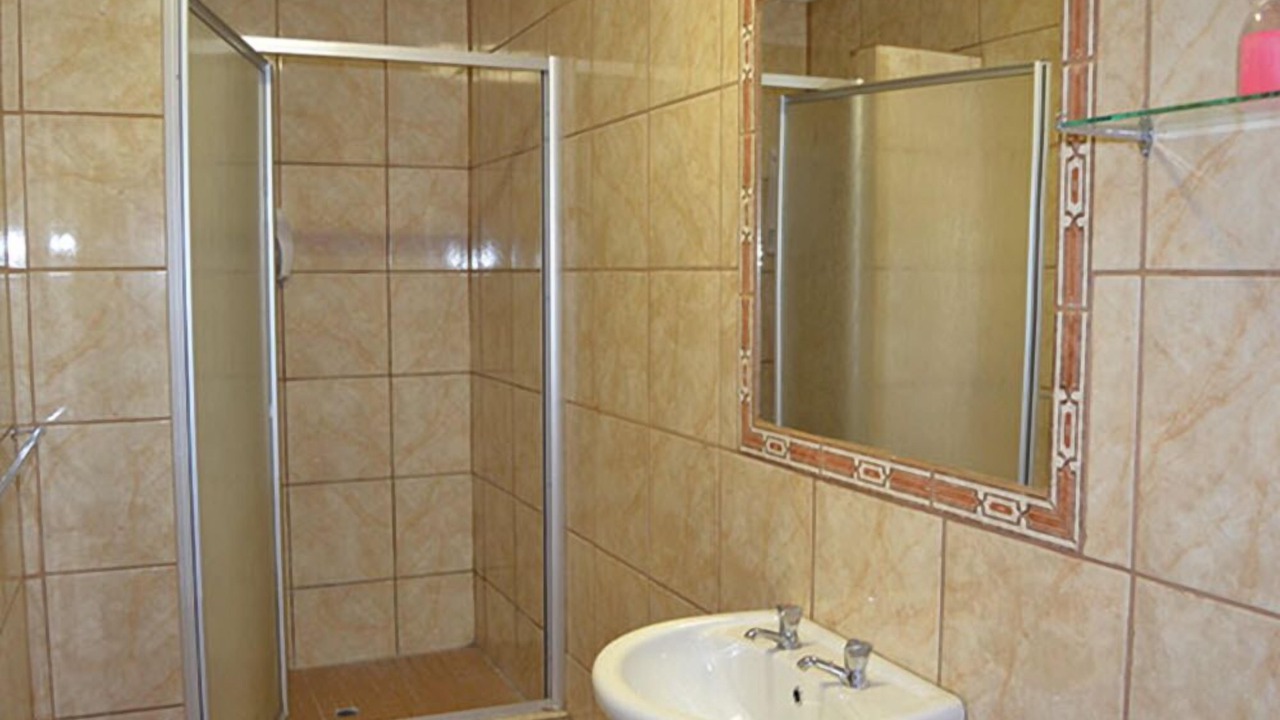 Photo of Bathroom in Upington