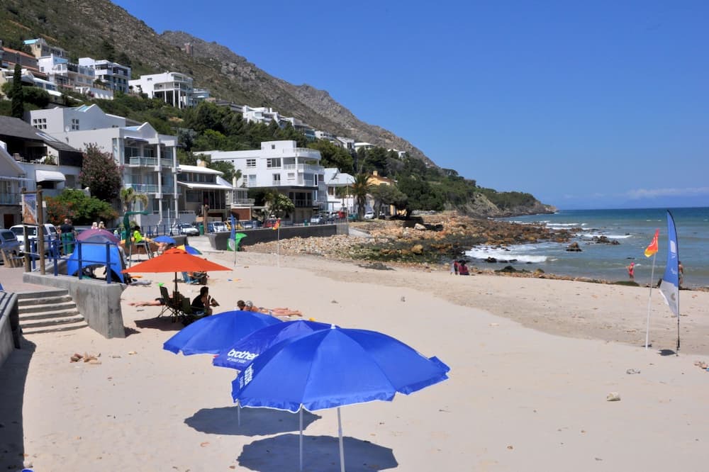 Photo of Others in Gordons Bay Central