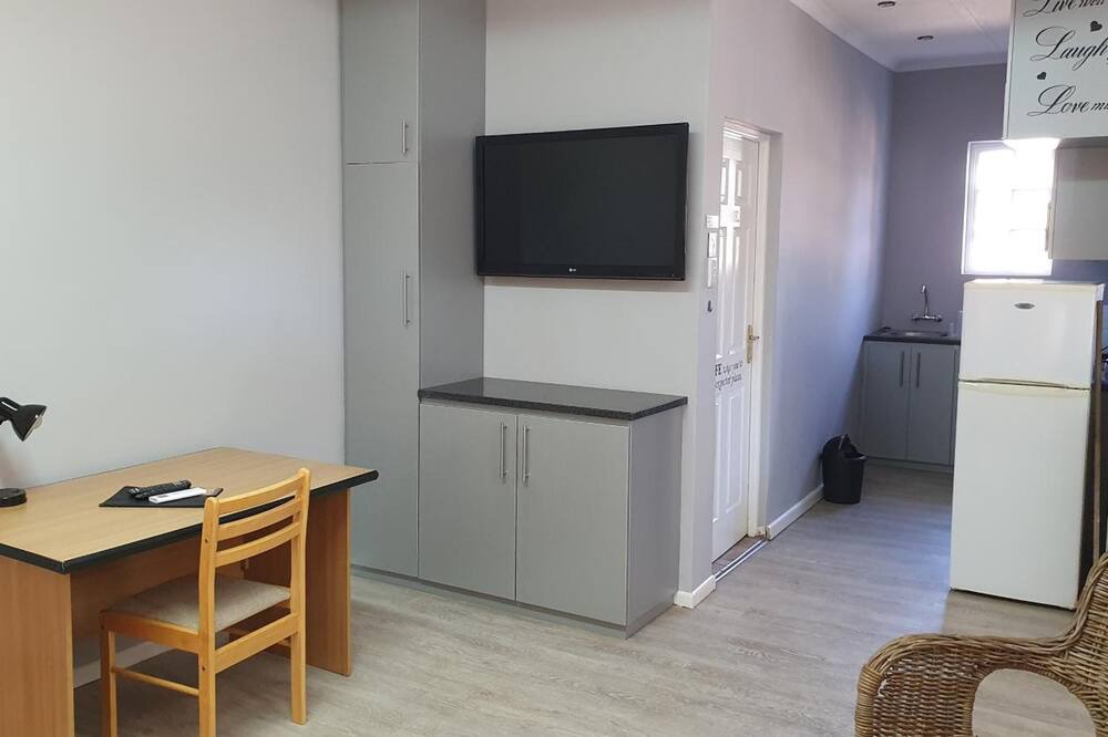 Photo of Livingroom in Komani