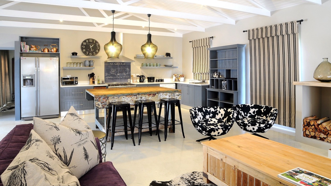 Photo of Livingroom in Kenton on Sea