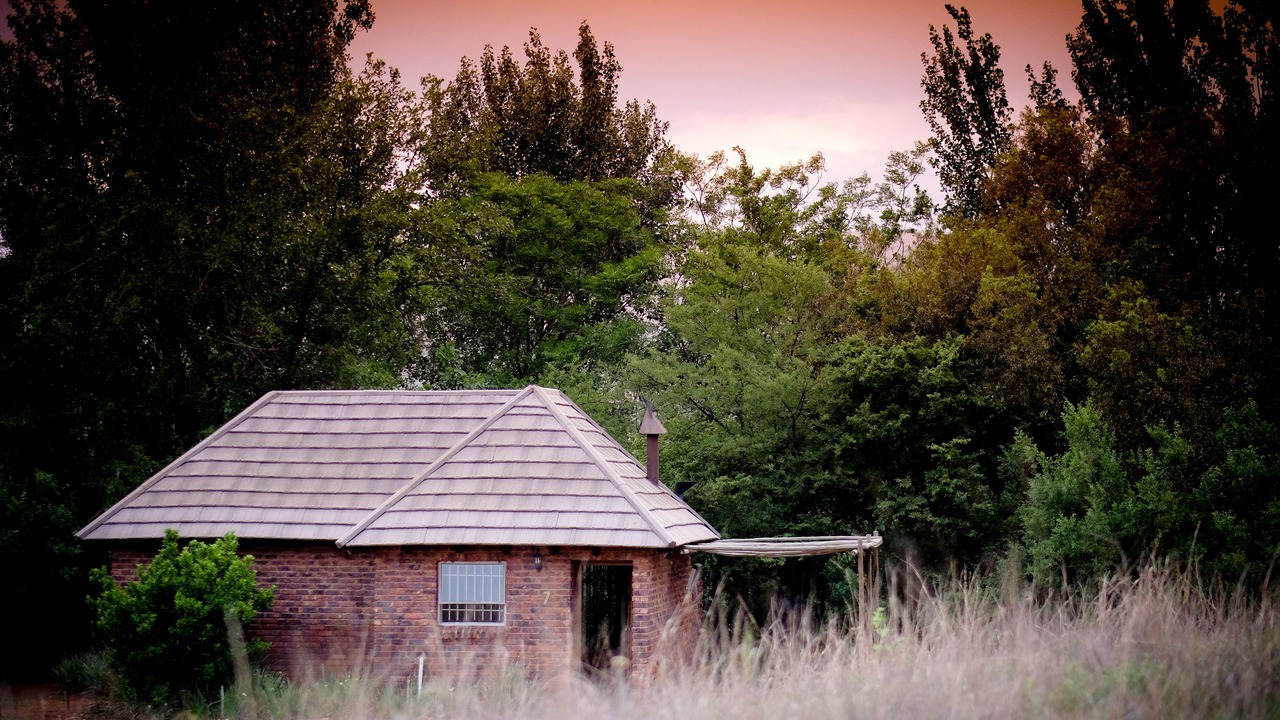 Photo of Buildings in Hartbeespoort