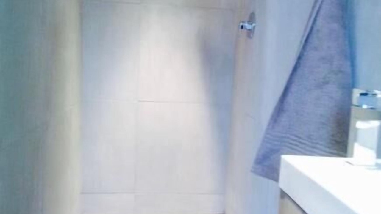 Photo of Bathroom in Universitas