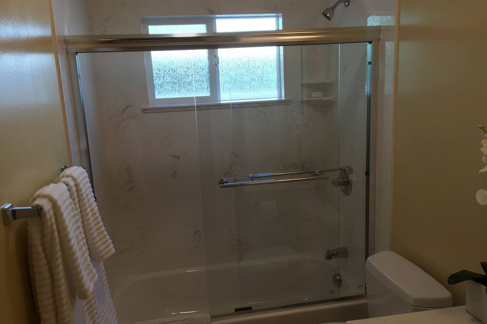 Photo of Bathroom in Old Palo Alto