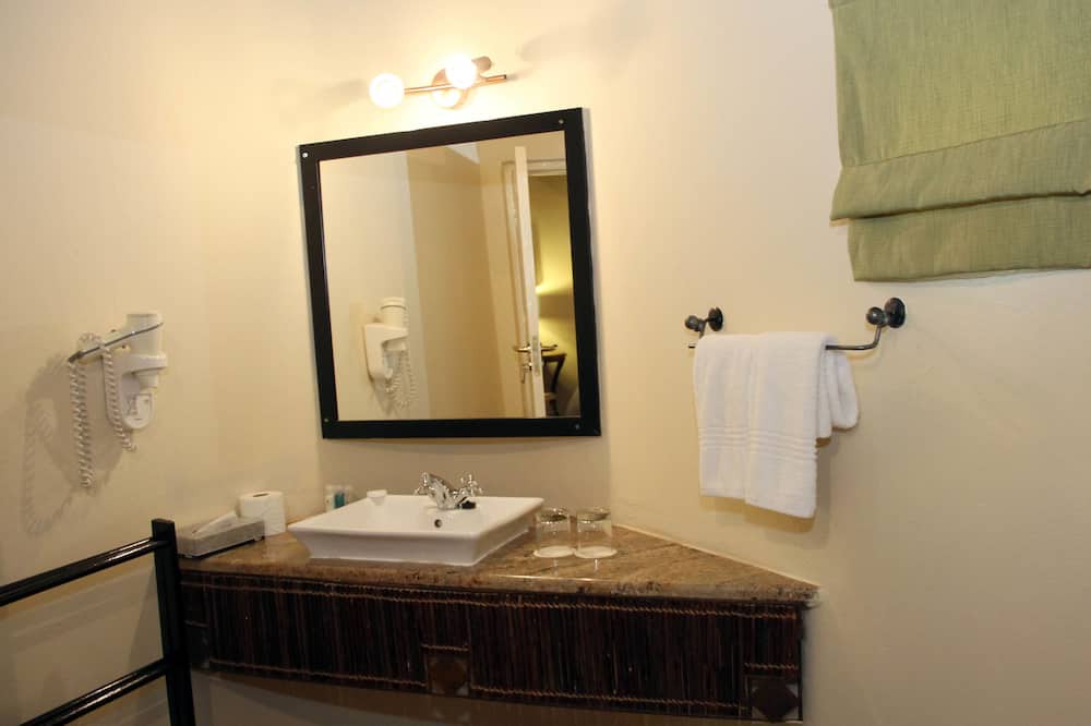 Photo of Bathroom in Sun City