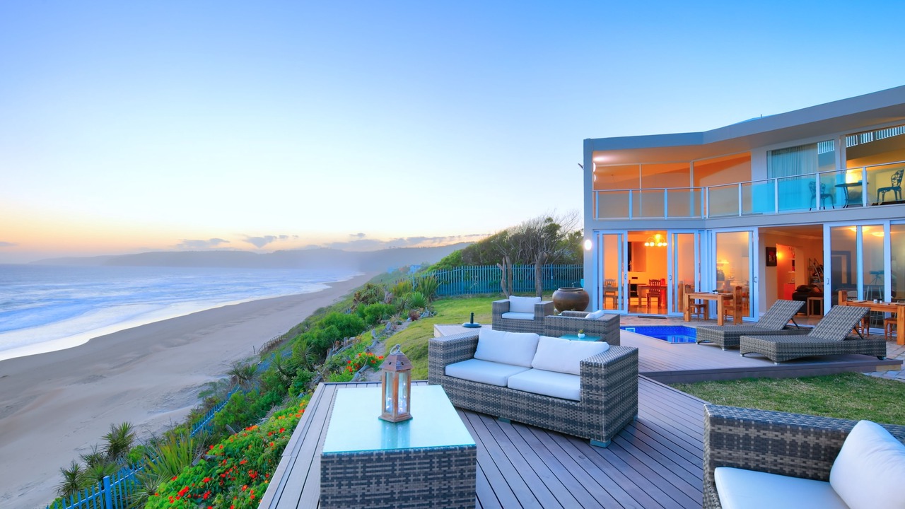 Photo of Patio Balcony in Wilderness Beach