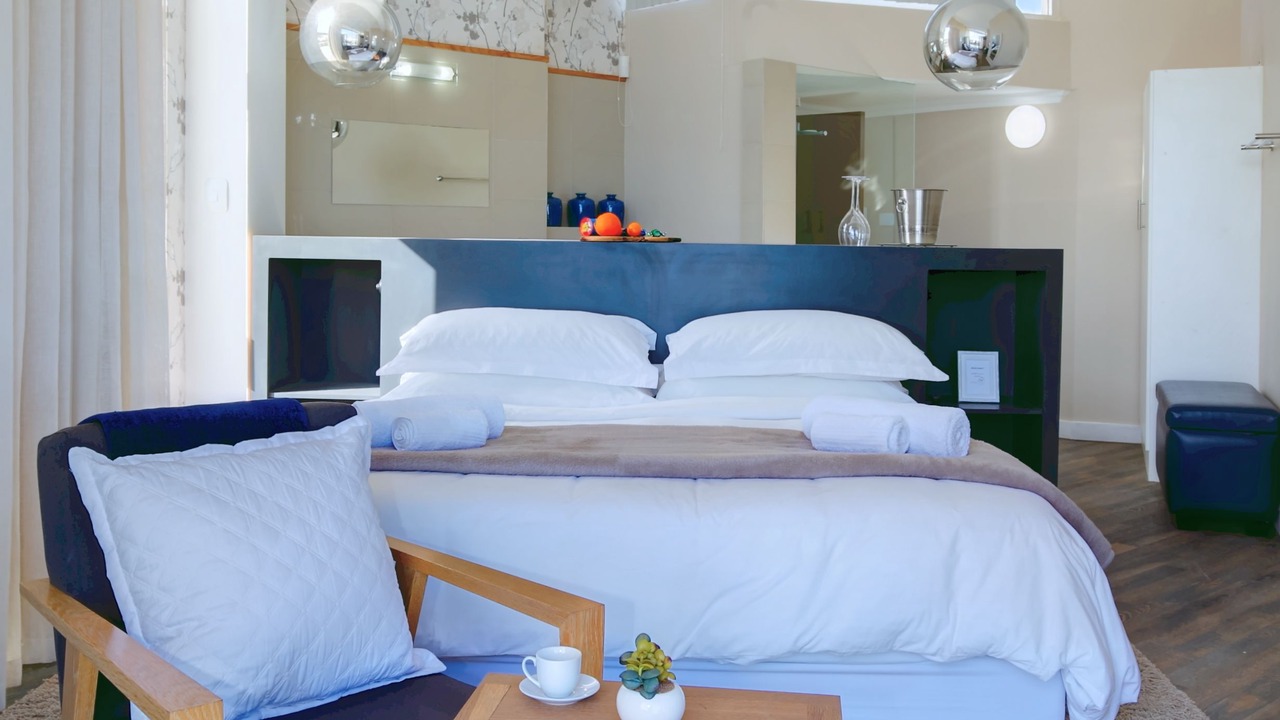 Photo of Bedroom in Wilderness Beach