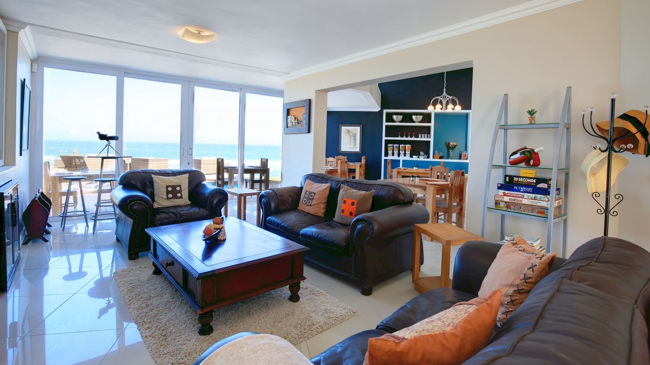 Photo of Livingroom in Wilderness Beach