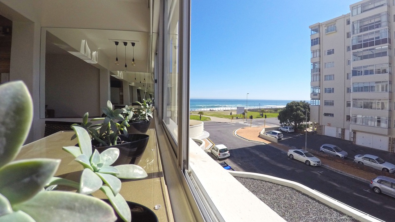 Photo of Patio Balcony in Mouille Point