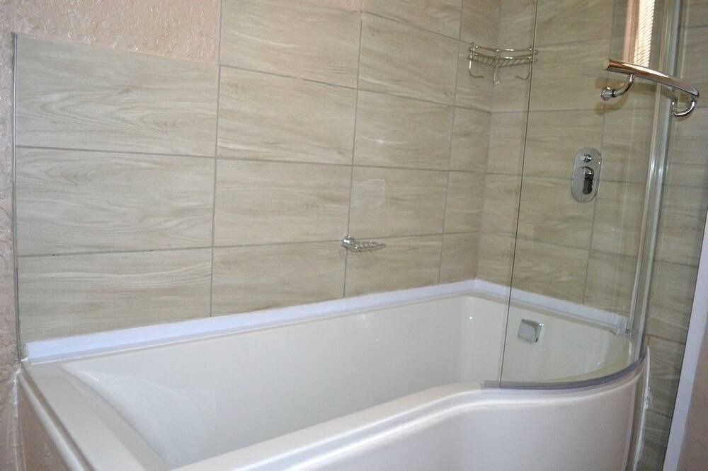 Photo of Bathroom in Fichardt Park