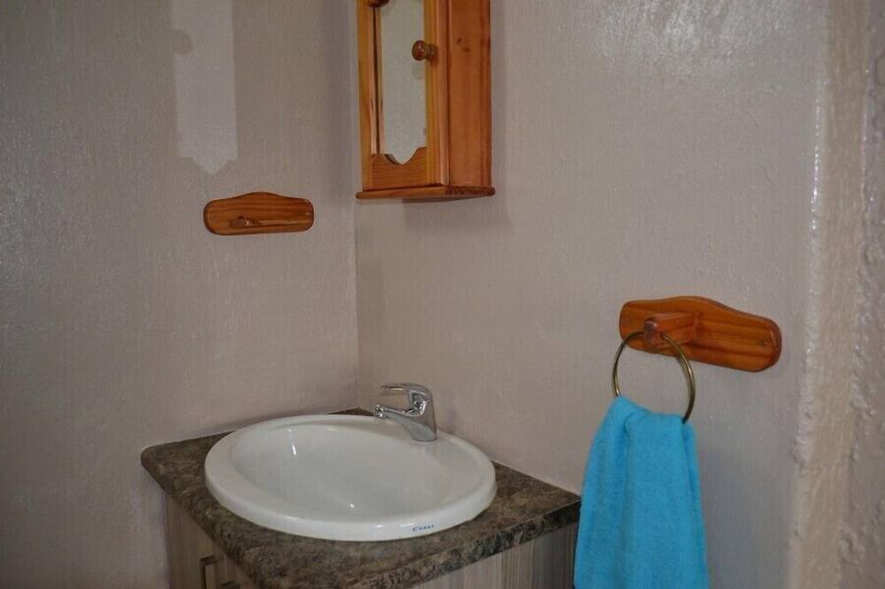 Photo of Bathroom in Fichardt Park