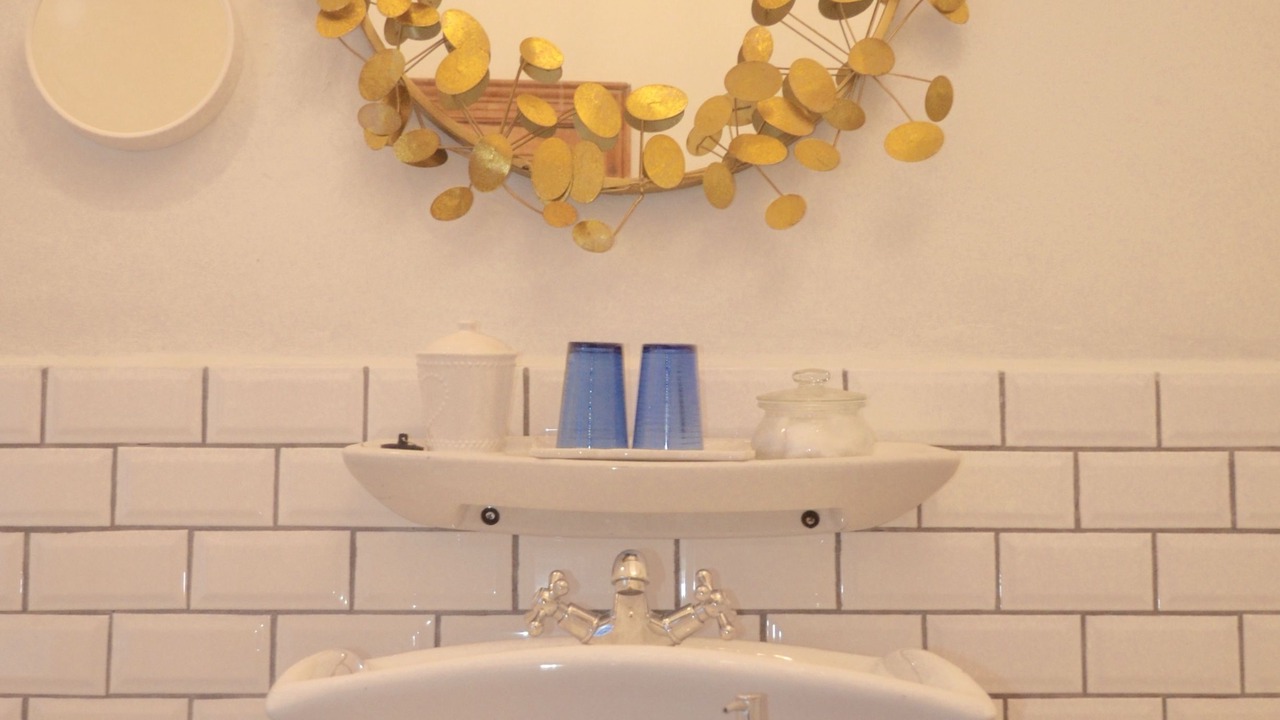 Photo of Bathroom in Darling