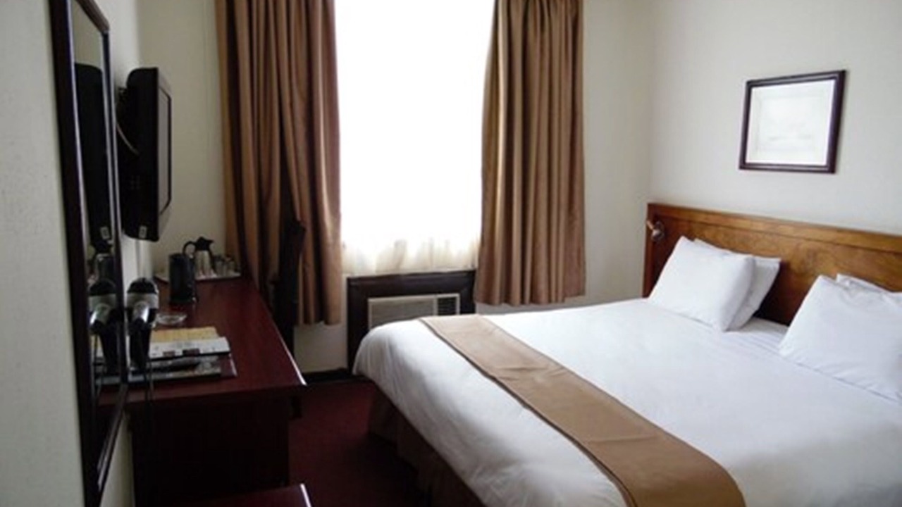 Photo of Bedroom in Arcadia