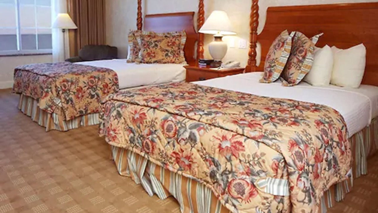Photo of Bedroom in Burlingame