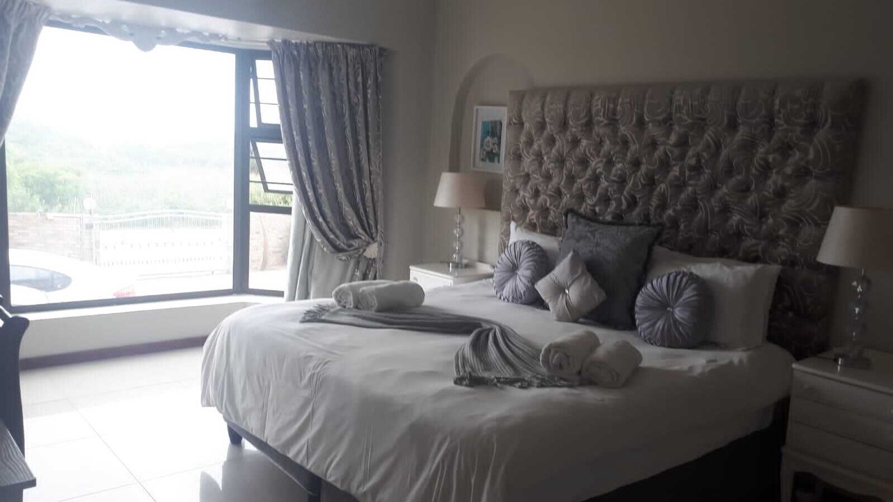 Photo of Bedroom in Bluewater Bay