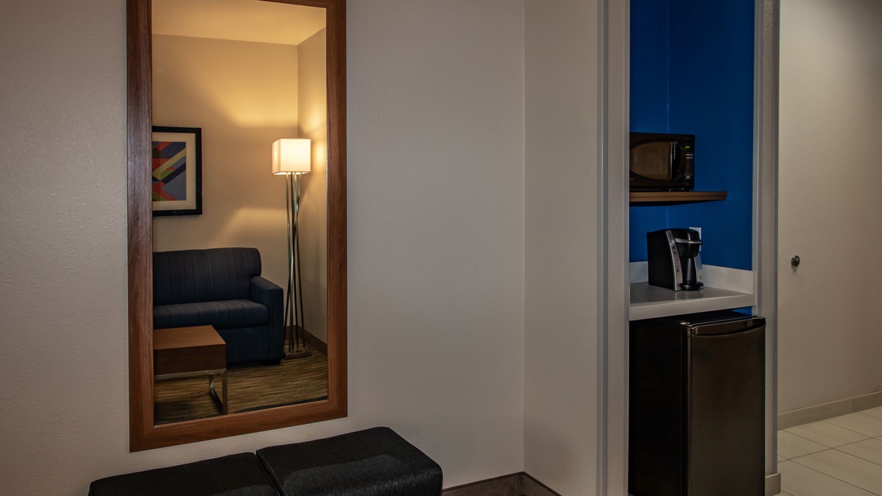 Photo of Bedroom in East Roseville Parkway