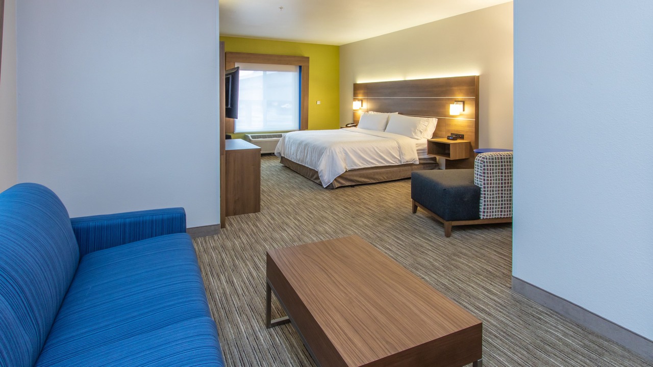 Photo of Bedroom in East Roseville Parkway