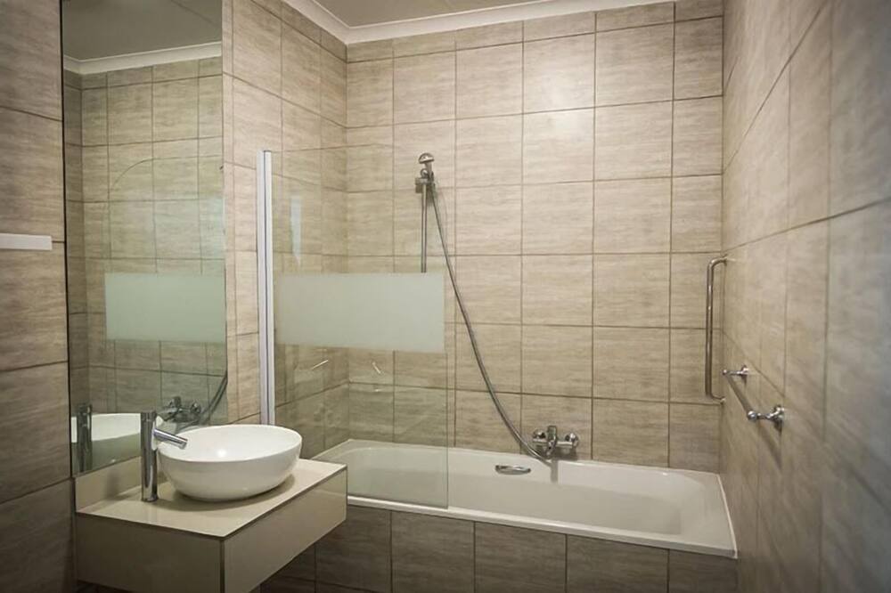 Photo of Bathroom in Brandwag
