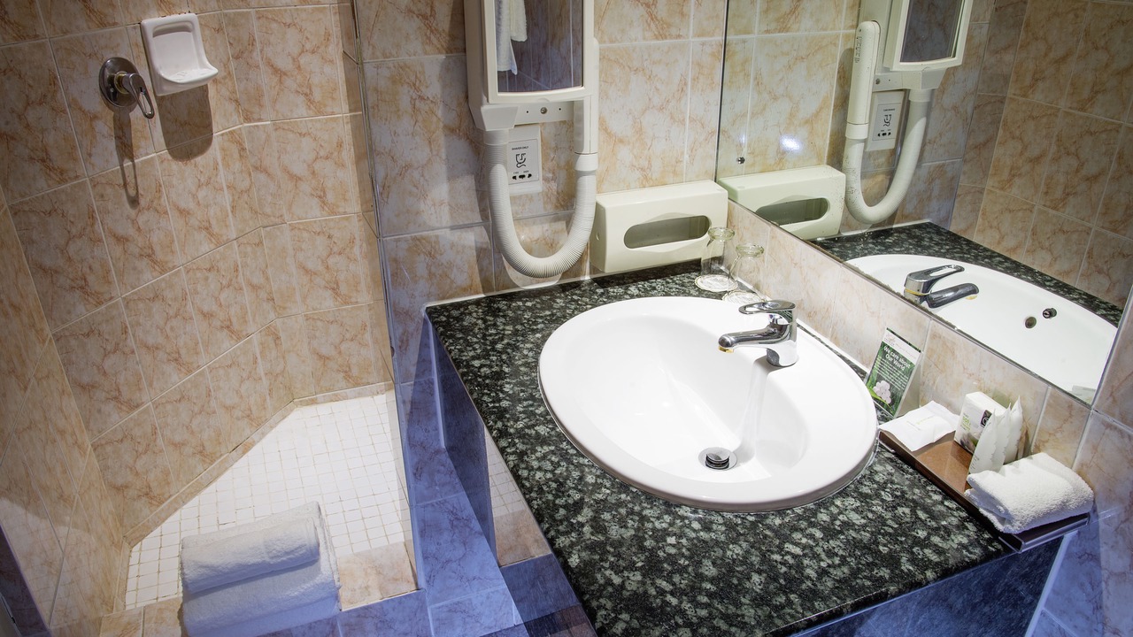 Photo of Bathroom in Quigney Beach