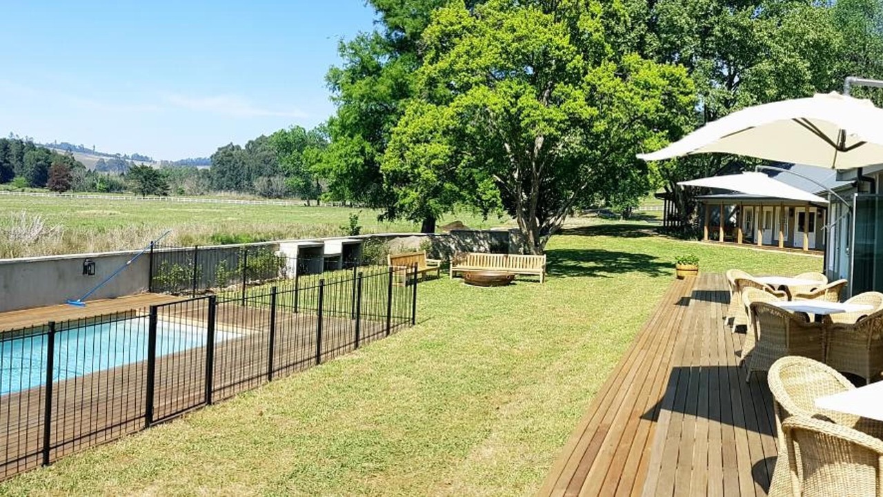 Photo of Outdoor in Curry's Post