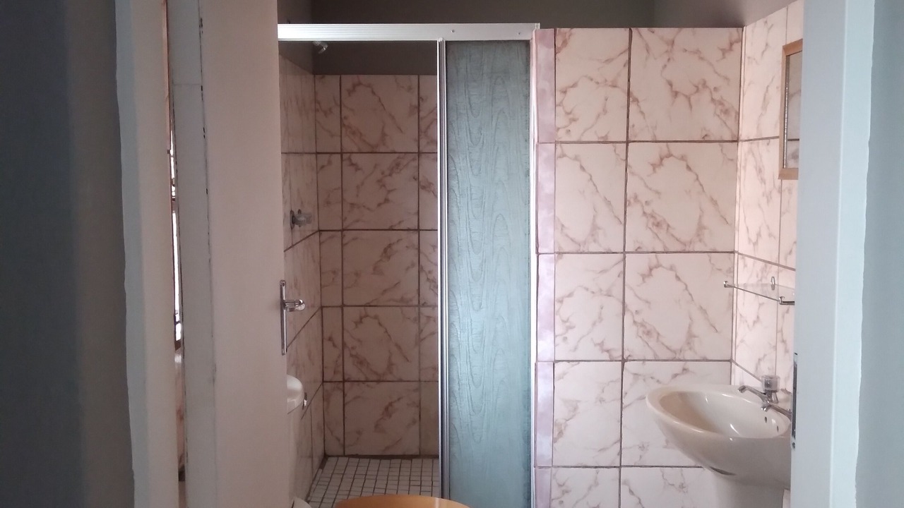 Photo of Bathroom in Moses Kotane