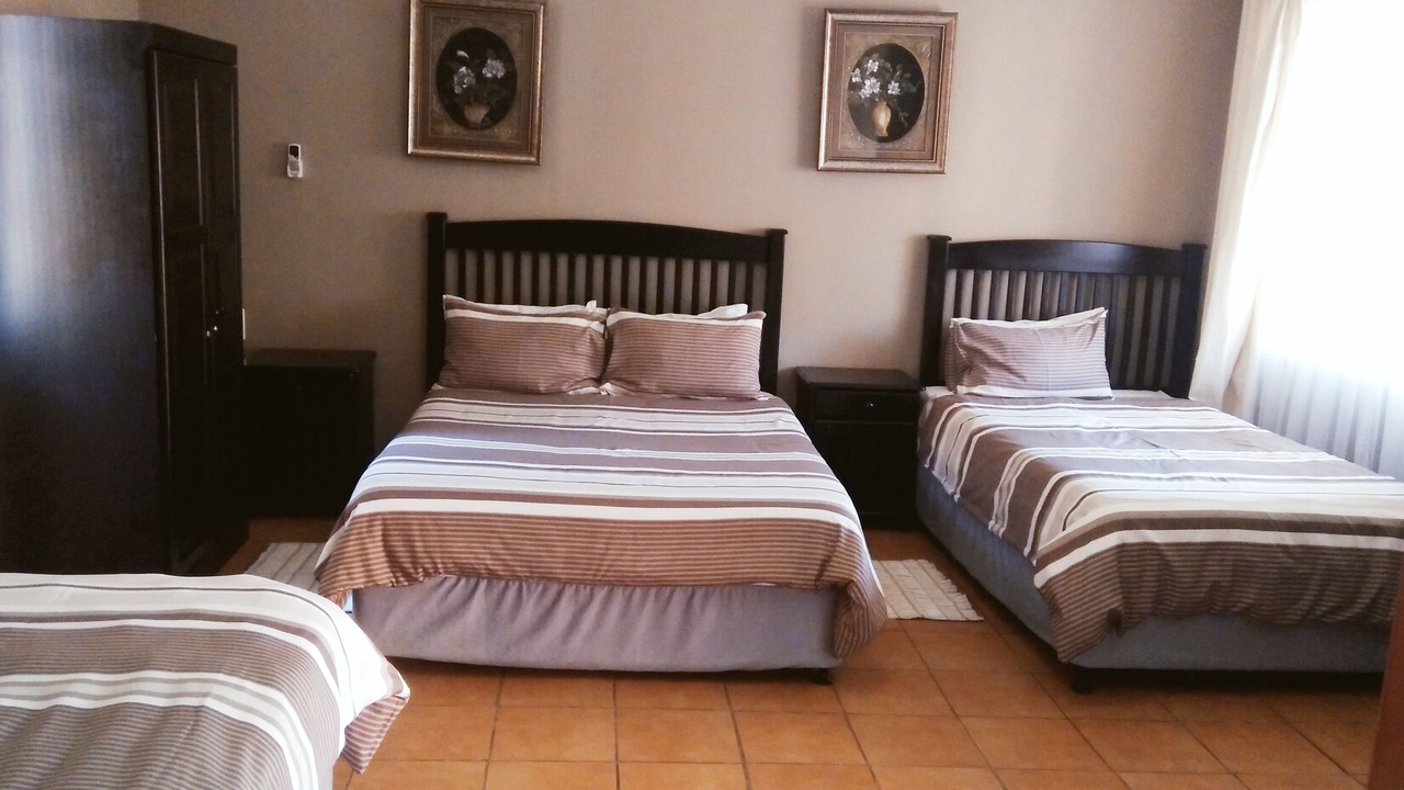 Photo of Bedroom in Moses Kotane