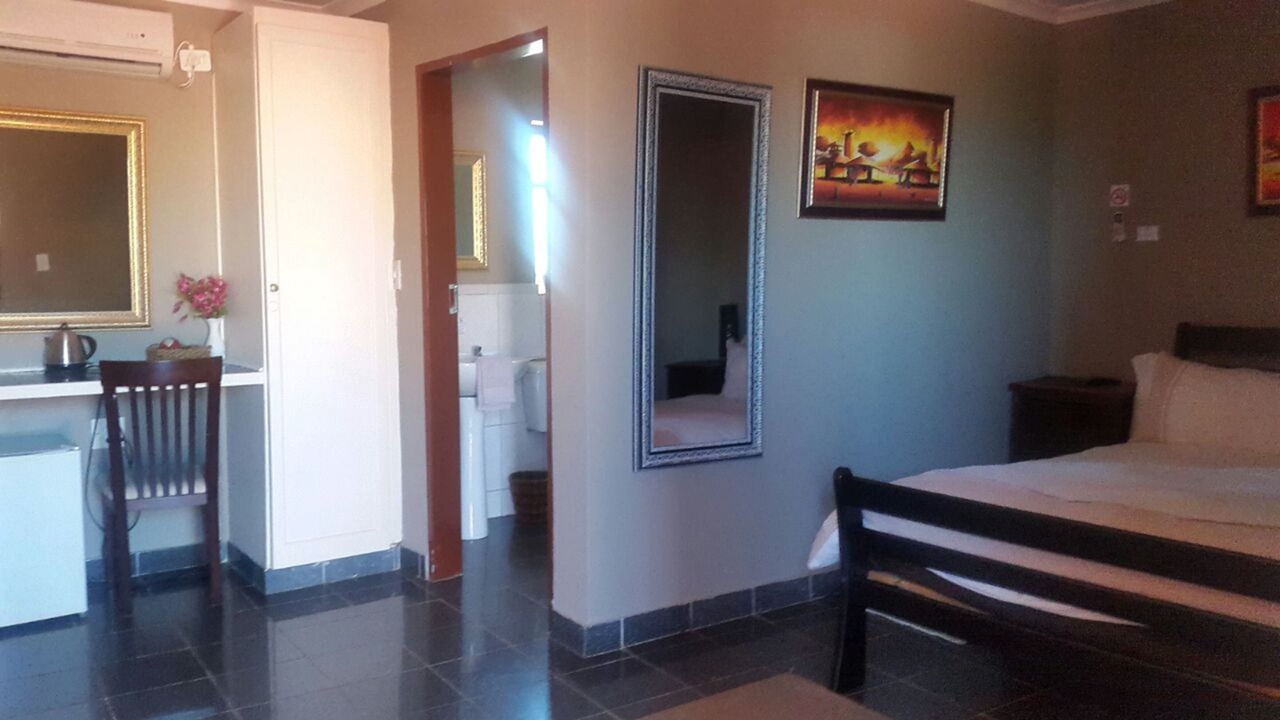 Photo of Bedroom in Moses Kotane