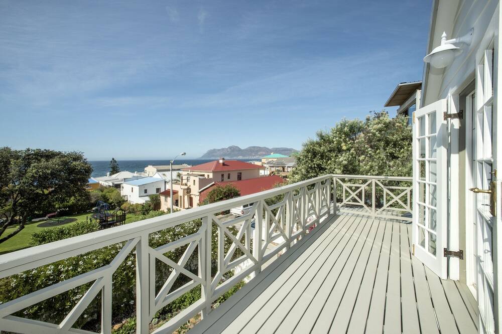 Photo of Others in Kalk Bay