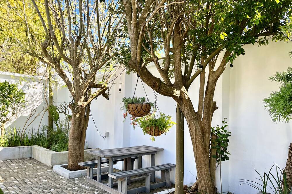 Photo of Outdoor in Newlands