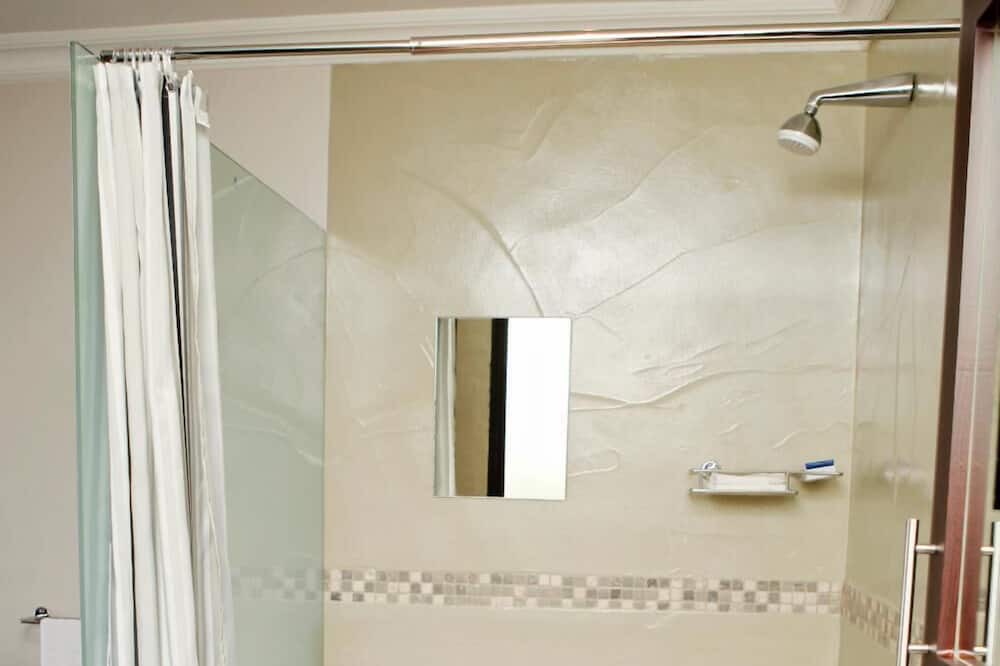 Photo of Bathroom in Kingsburgh
