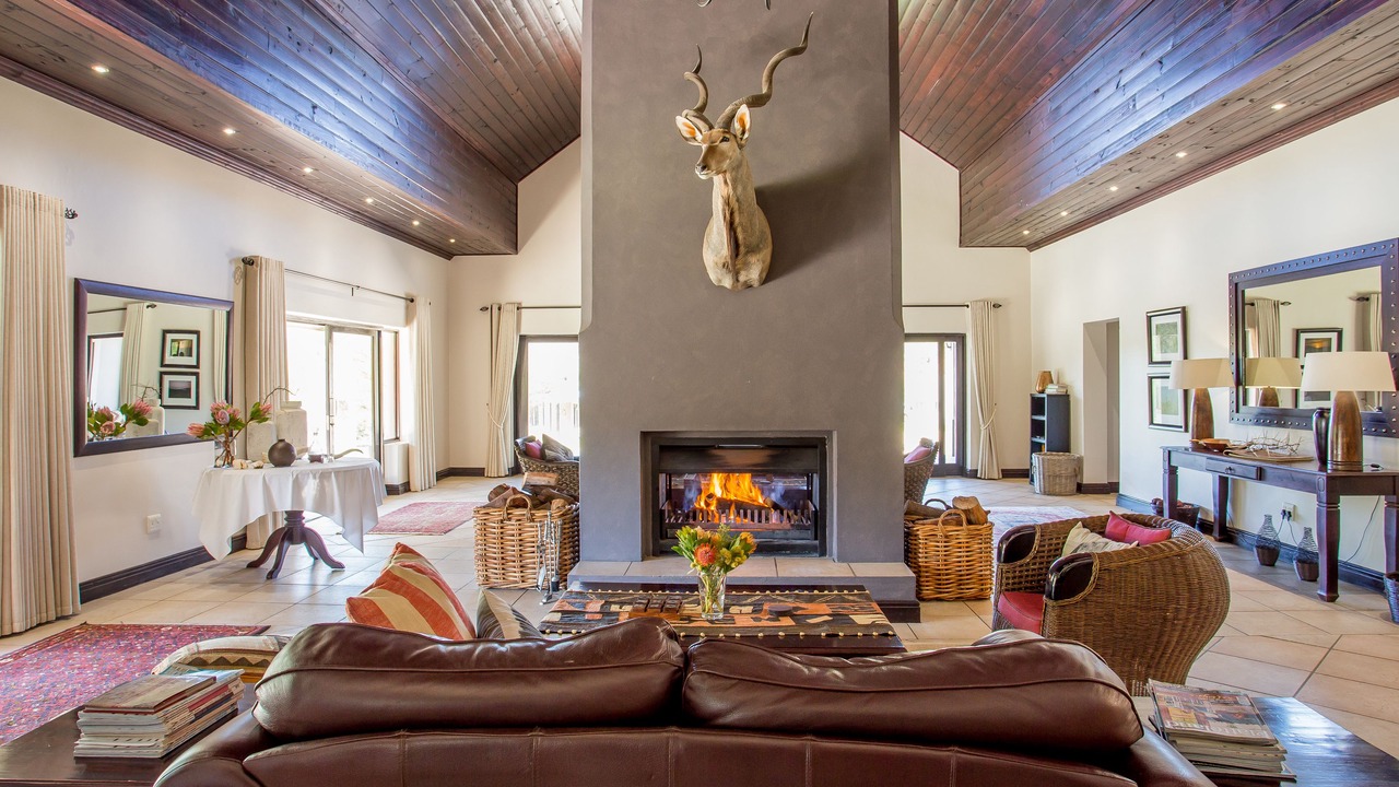 Photo of Livingroom in Oudtshoorn