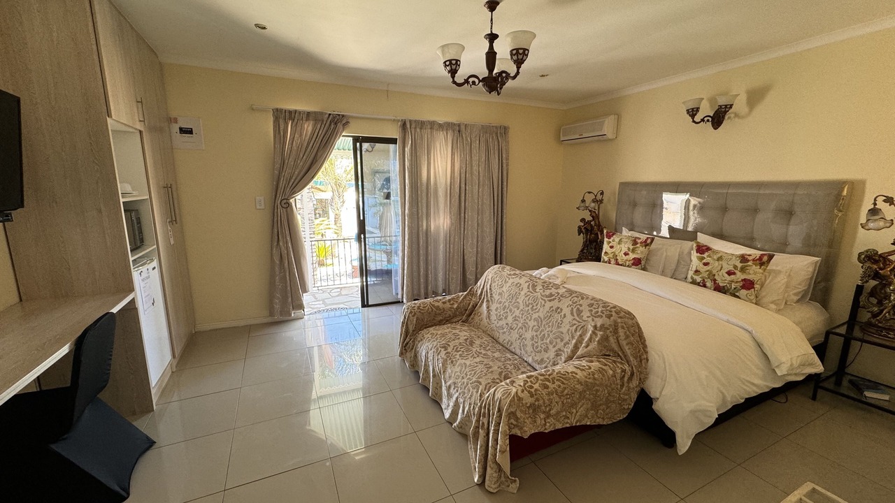 Photo of Bedroom in Springbok