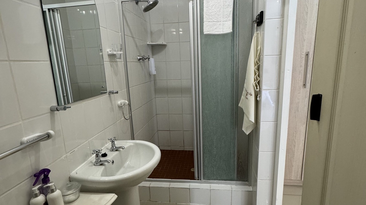 Photo of Bathroom in Springbok