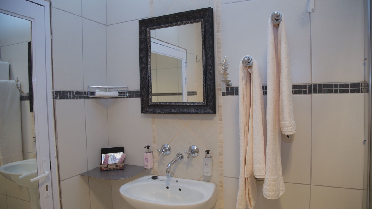 Photo of Bathroom in Garsfontein