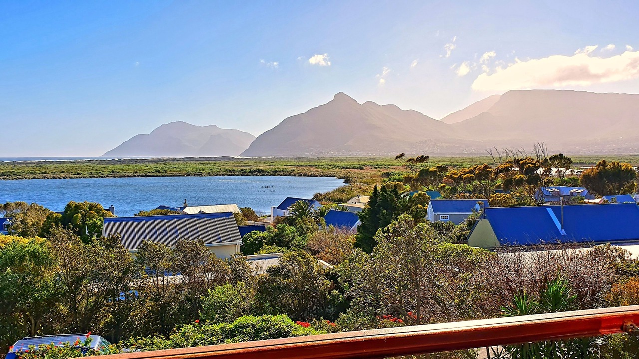 Photo of Others in Kommetjie