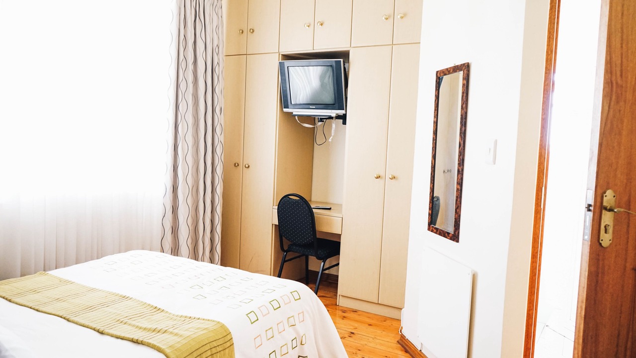 Photo of Bedroom in Plumstead