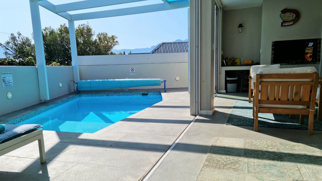 Photo of Others in Gordons Bay Central