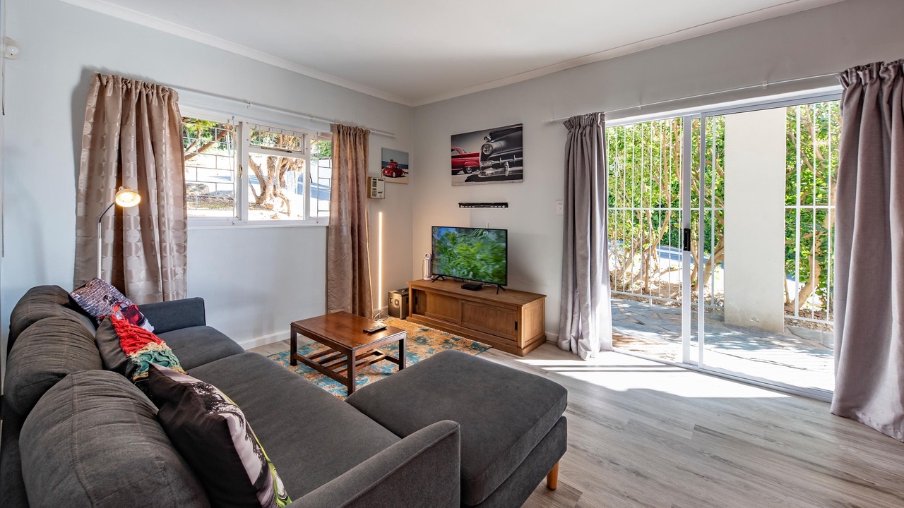 Photo of Bedroom in Gordons Bay Central