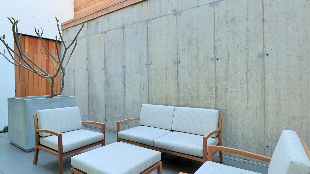 Photo of Patio Balcony in Mountainside