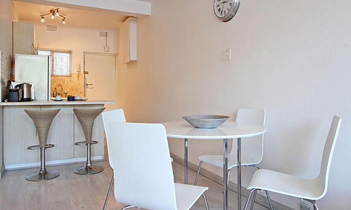 Photo of Kitchen in Mouille Point