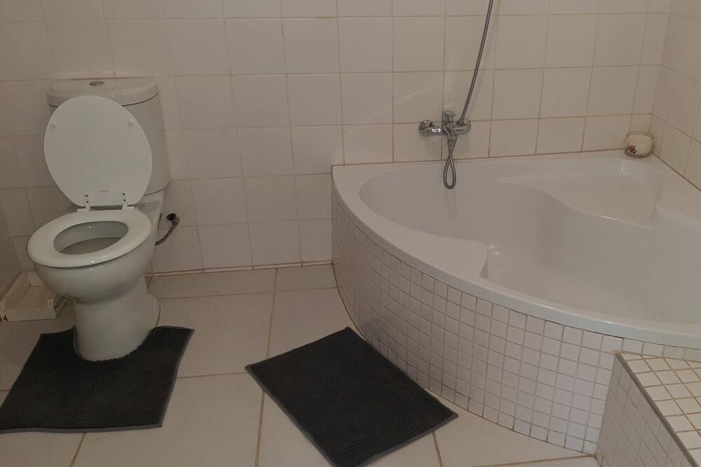 Photo of Bathroom in Musina